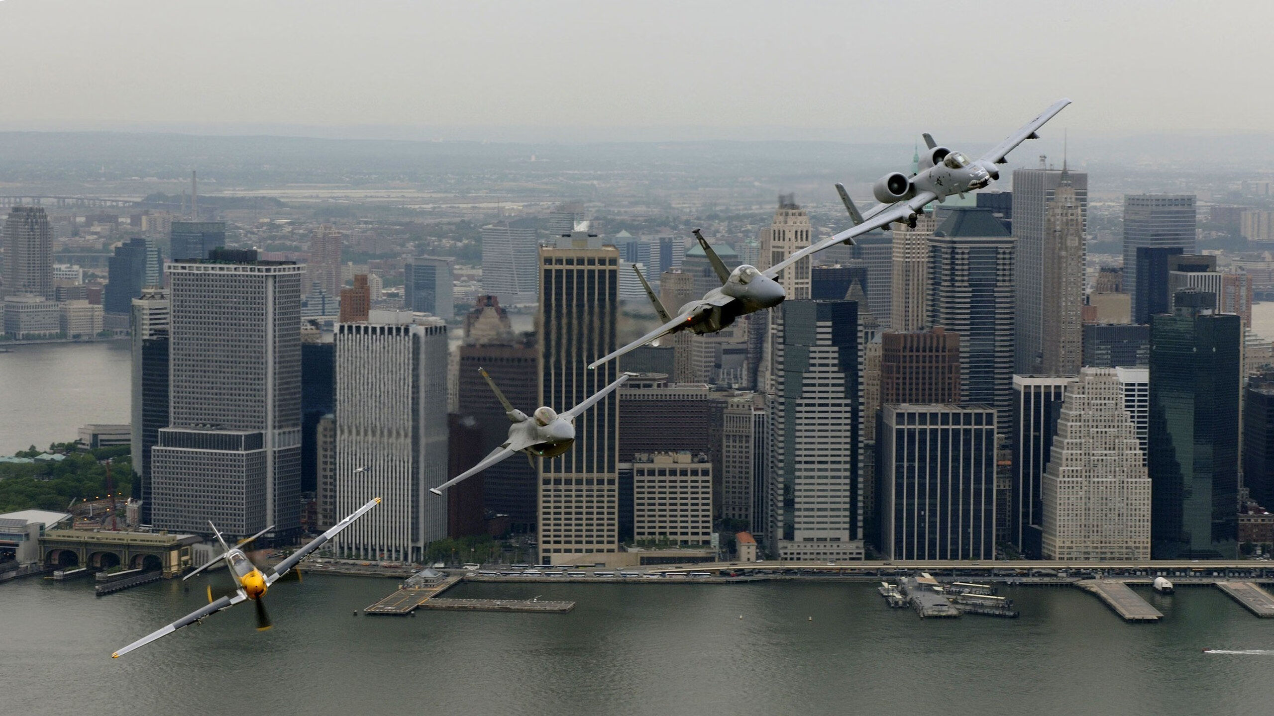 开云体育入口-铁壁与镰刀，布雷默筑起叹息之墙，黄色潜水艇收割突尼斯的麦田